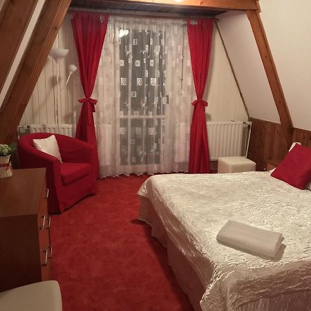 Pension Koliba Krnov Ruang foto