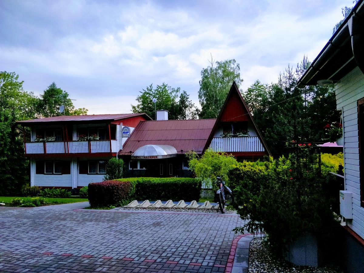 Pension Koliba Krnov Bagian luar foto